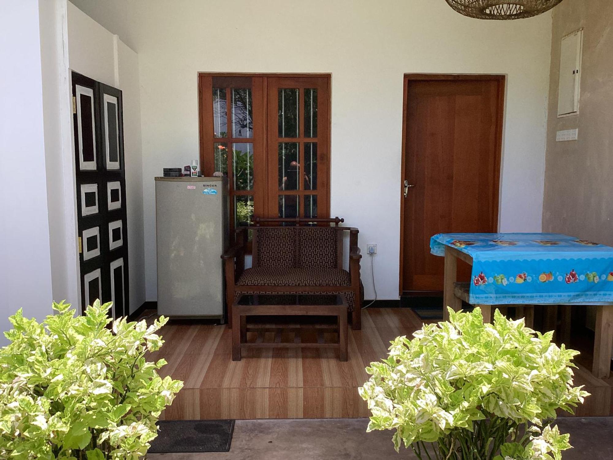 Aroma Guest House มิริสซา ภายนอก รูปภาพ