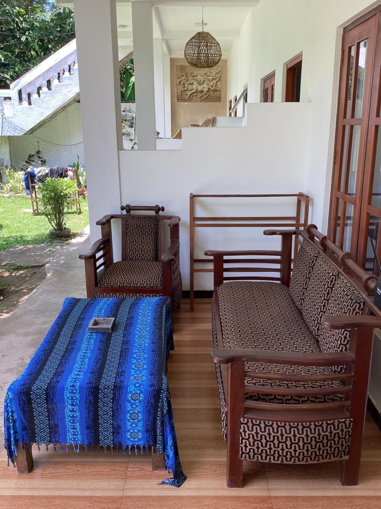 Aroma Guest House มิริสซา ภายนอก รูปภาพ