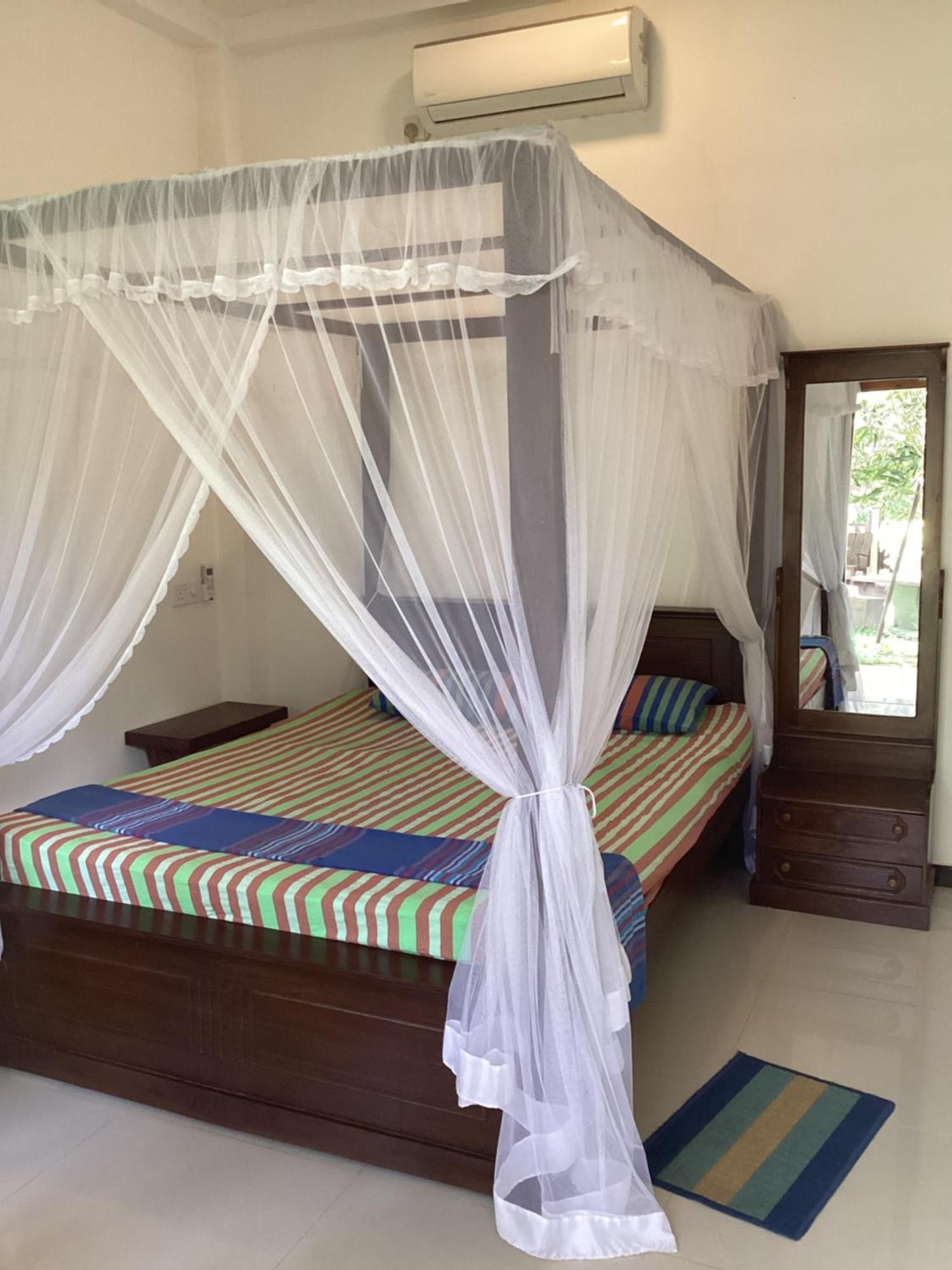 Aroma Guest House มิริสซา ภายนอก รูปภาพ